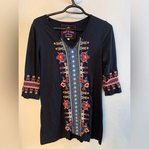 Johnny Was knit tunic with embroidery and sleeve detail